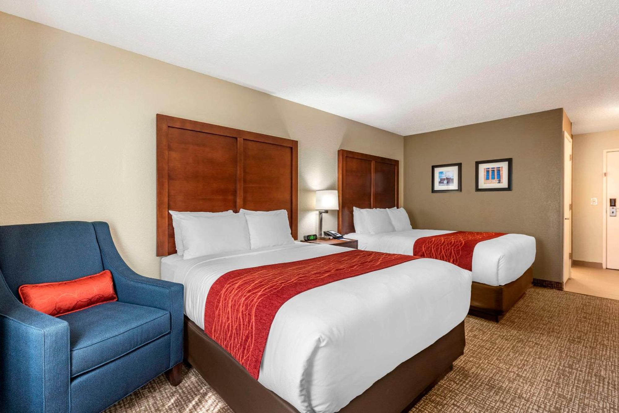 Comfort Inn & Suites Middletown - Franklin מראה חיצוני תמונה